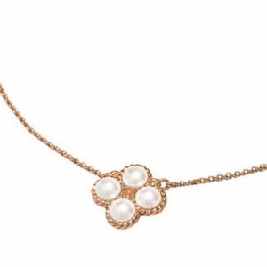 New Tory Burch Gold , Four Pearl Clover 18 in. Necklace